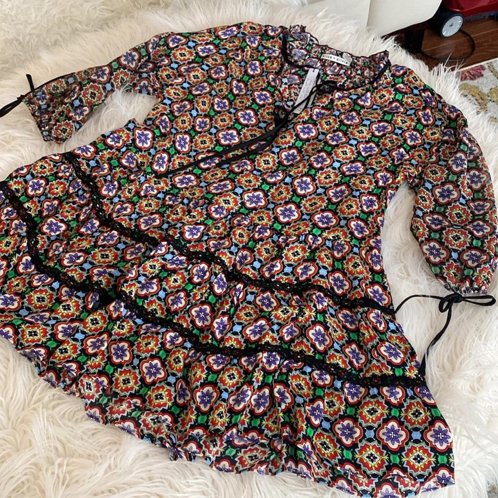 New ALICE + OLIVIA stunning dress